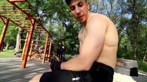 #ЧЕЛЛЕНДЖ 1000 ПОДТЯГИВАНИЙ НА ТУРНИКЕ . МИРОВОЙ РЕКОРД.