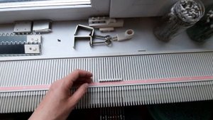 SILVER REED LK 150 - стопор каретки