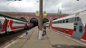 Двухэтажные пассажирские поезда на Казанском вокзале