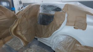 Toyota Camry - Красим трёхслойный белый перламутр в переходы.