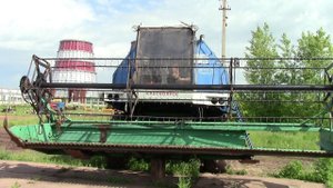 Зерноуборочный комбайн Енисей 950 с жаткой ЖВН-6