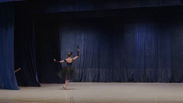 Waltz. Strauss. By Goleizovsky. 2021. Kiev State Ballet School. смотреть онлайн