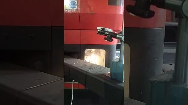 Лазерная резка металла. Станок — Amada (Япония). Экономичный расход материалов. смотреть онлайн