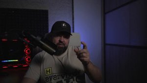 Canon R10. Брак по расчёту?