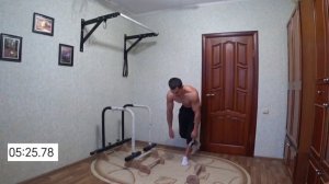 Круговая тренировка-Подтягивания/ отжимания в стойке/ отжимания на брусьях