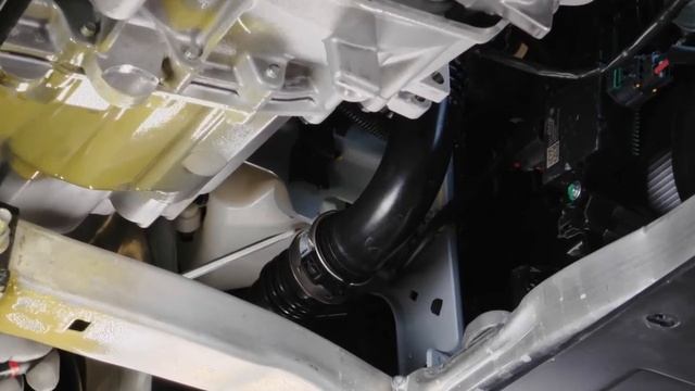 Демонтаж вакуумного насоса на двигателе Opel B10XFT/XFL (LE1) смотреть онлайн