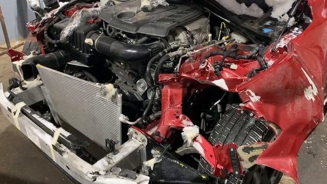 Привезли разбитую Феррари на минималках. Быстрое восстановление авто