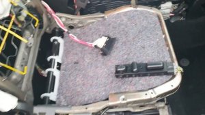 Доп кнопки регулировки пассажирского кресла с памятью FORD KUGA/ESCAPE