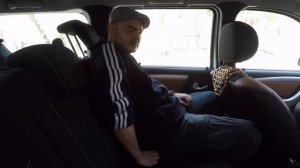 Lada Largus Cross тест-драйв_ идеальное такси для наших дорог!.mp4