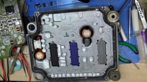 Клей. На что клеить платы автомобильных ЭБУ