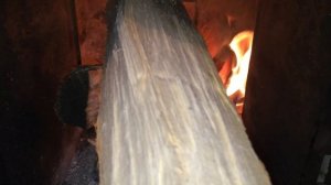 Топим печь Жарсталь с одной спички.