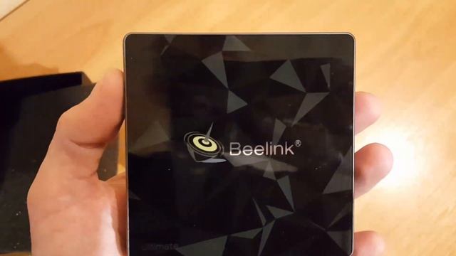 TV Box  Beelink GT1 Ultimate крутой дом. кинотеатр смотреть онлайн