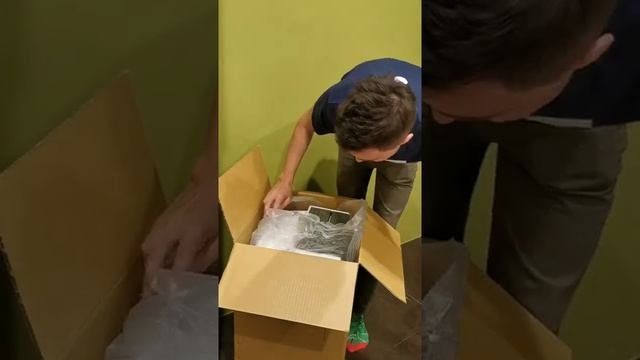 Распаковка осушителя воздуха.
