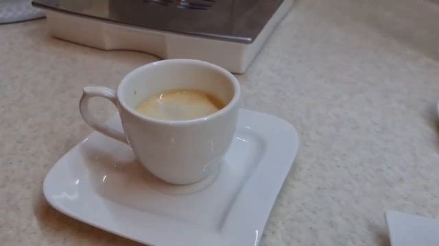 Кофемашина DeLonghi ECAM23.460 После года эксплуатации Настройки Обслуживание смотреть онлайн