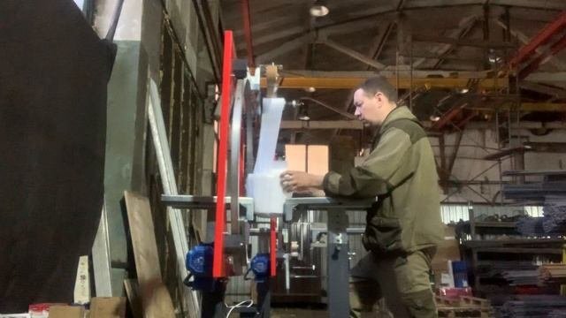 Орбитальный упаковочный станок - Komfort “K”. Упаковка продукции в вёдрах.