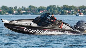 Катер Volzhanka Fishpro XR Андрея Питерцова Обзор