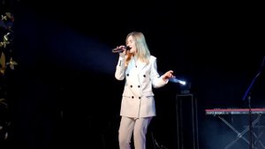 Екатерина Бычкова - "Ночь, луна, джаз" (Жанна Агузарова)