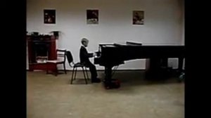 "Веселый гном" И. Бойко. Исполняет Андрей Р., 8 лет
