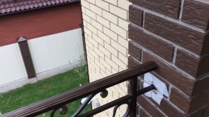 Провели монтаж ограждения террасы.