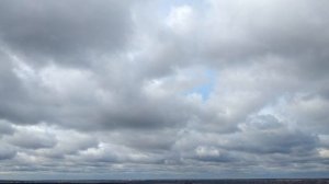 Взгляни на небо посмотри как плывут облака