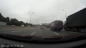 Заезжаем на МКАД с трассы М11 со стороны Петербурга