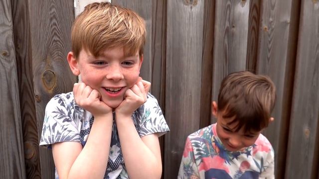 SKETCH: RIJK VS ARM !! ?? - De Bakkertjes #238 смотреть онлайн