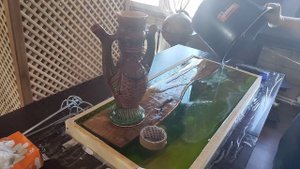 Барная столешница из эпоксидной смолы и массива дерева. Мой первый опыт. Ошибки заливки.