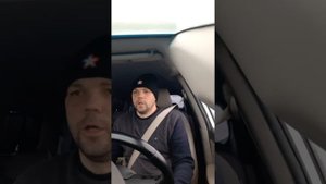 Приехал домой на Киа Карнивал