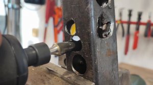 Přímá bruska/Straight grinder Dewalt DWE 4884