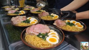 Знаменитый РАМЭН, Картофель ФРИ с Сыром и Перцем. Корейская уличная еда