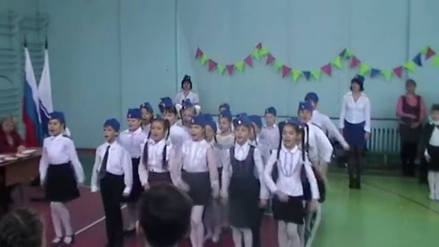 День защитника Отчества в астраханской начальной школе №19