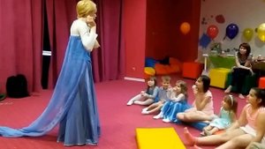 День рождения Вари))) В гостях Эльза холодное сердце!!!!