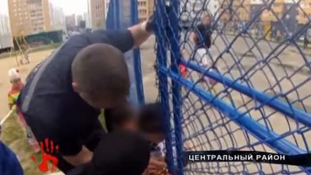 4 летний ребенок проколол руку проволокой смотреть онлайн