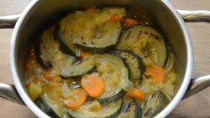 Крем-суп из кабачков с беконом.