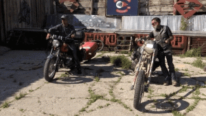 Россиянин и американец отправились в путешествие на байках через всю Россию