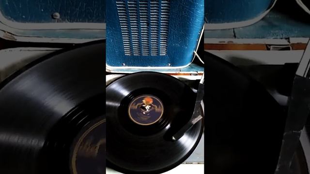 У самовара. Арполин Нюма.