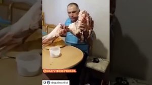 Дикие люди, дети гор, утро, завтрак