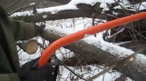 Лучковая пила в деле