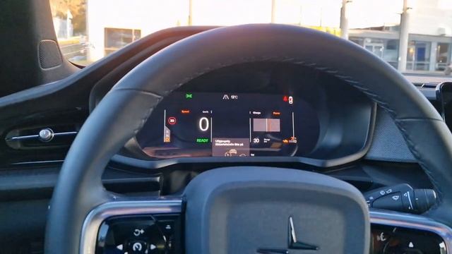 Polestar 2 vs Volvo C40. Quick comparison #Electric #P2 #C40 смотреть онлайн