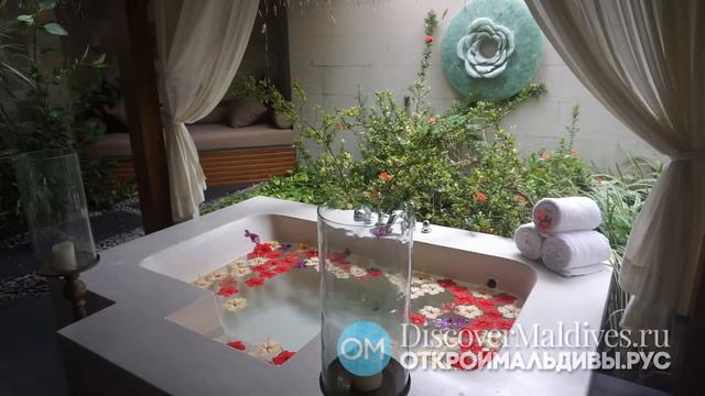 Обзор романтичного курорта Baros, Мальдивы