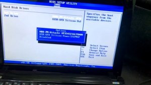Как зайти и настроить BIOS ноутбука Asus Eee PC 1005 для установки WINDOWS 7, 8, 10 с флешки.