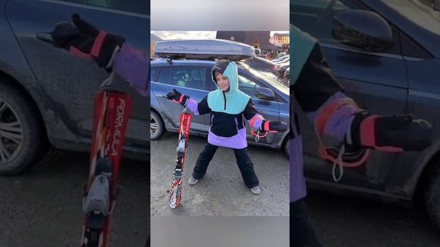 🇱🇹🇱🇻🇵🇱В Каунасе пропала девочка. Ее могли увезти в Латвию или в Польшу смотреть онлайн