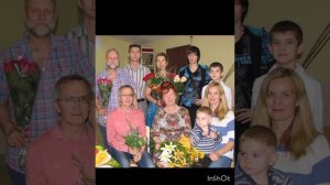 С днём сыновей! "Ты подрастай сынок, моя крохотка" сл. Рождественский Р., музыка Таривердиев М.