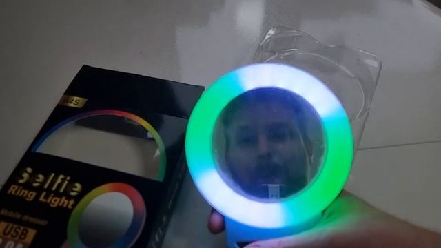 Кольцевая RGB лампа с зеркалом на Смартфон смотреть онлайн