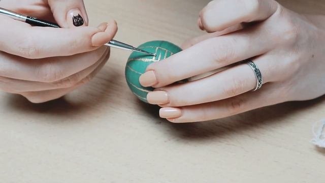 Роспись деревянной писанки акрилом #залишайсявдома #Пасха