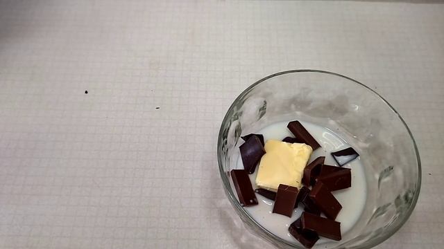 Шоколадная глазурь на шоколаде в микроволновке. #Chocolate #icing on #chocolate in the microwave. смотреть онлайн