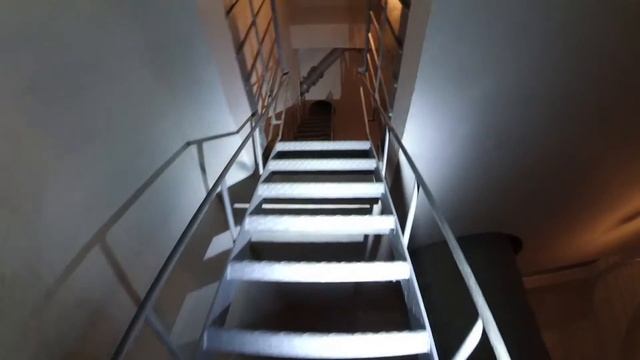 Гигантская сеть подземных тепломагистралей / Объект "Узел-2". смотреть онлайн