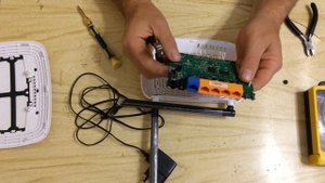 Разбираем роутер ( маршрутизатор )