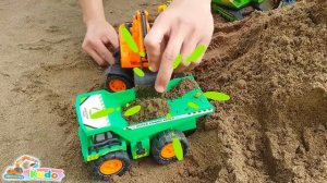 Обзор игрушек для строительной техники - Учим названия и звуки |