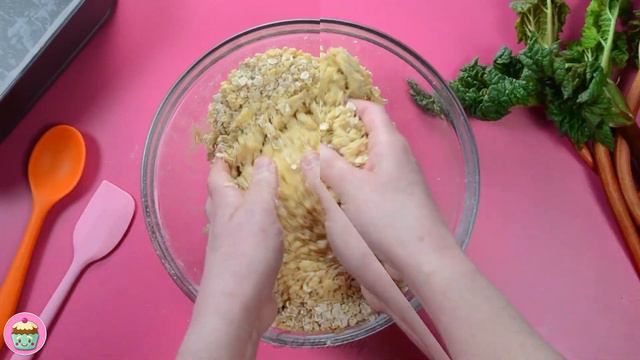 Rhubarb & Ginger Slice смотреть онлайн